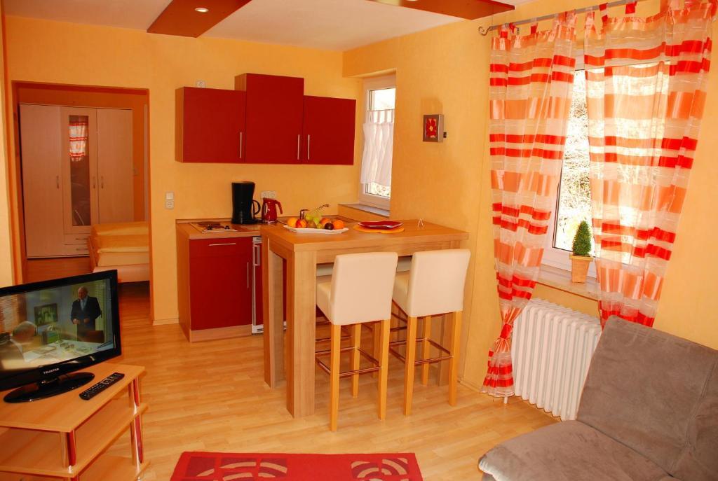 Hotel Heissinger Bad Berneck im Fichtelgebirge Szoba fotó