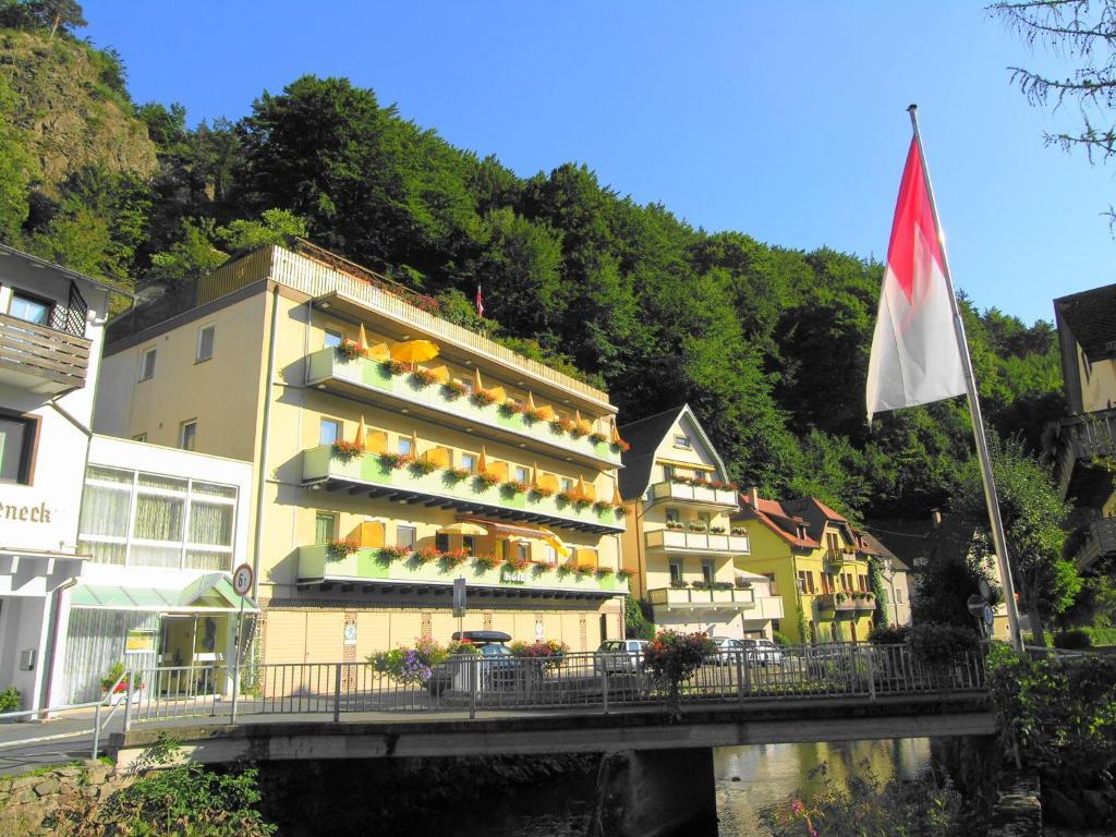 Hotel Heissinger Bad Berneck im Fichtelgebirge Kültér fotó